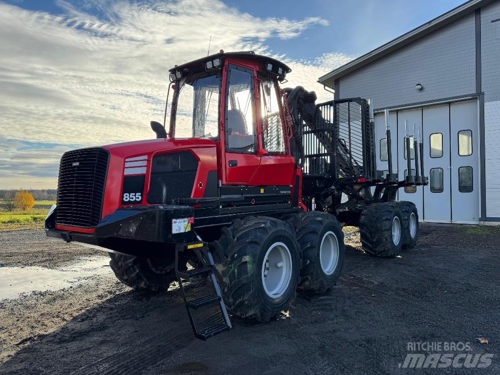 Komatsu 855 Tomruk yükleyici traktörler