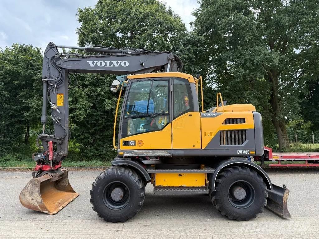 Volvo EW140D Lastik tekerli ekskavatörler