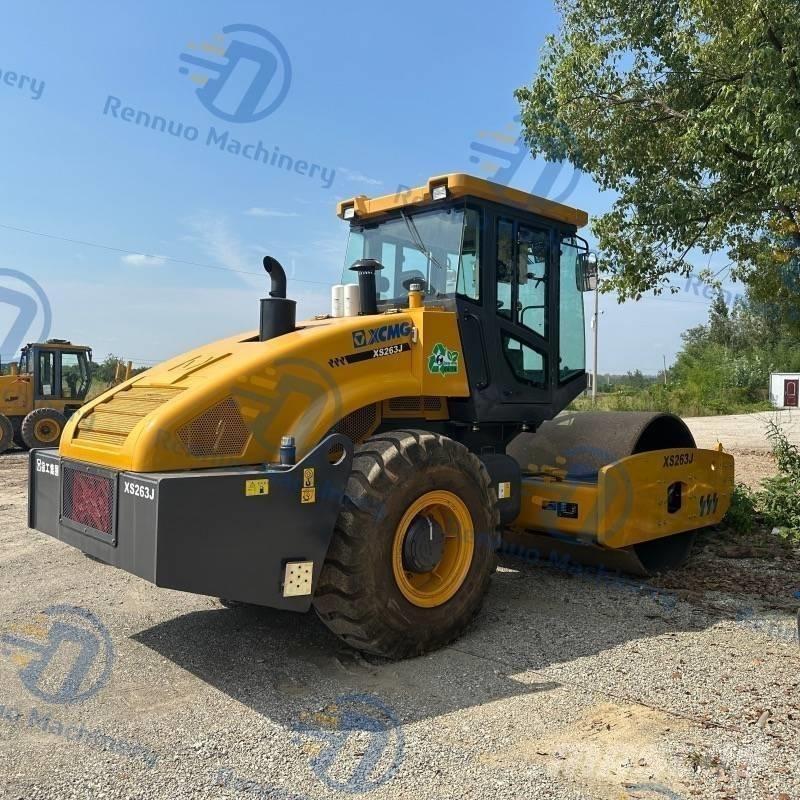 XCMG XS263J Tek tamburlu silindirler