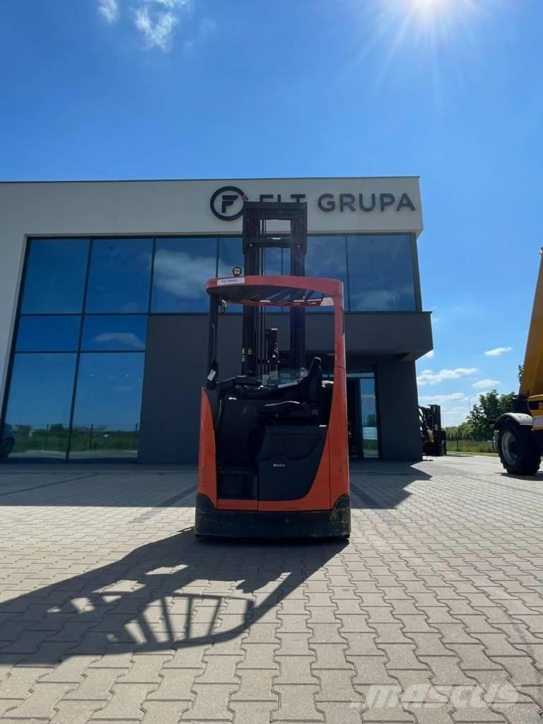 Toyota RRE160H Reach truck - depo içi istif araçları