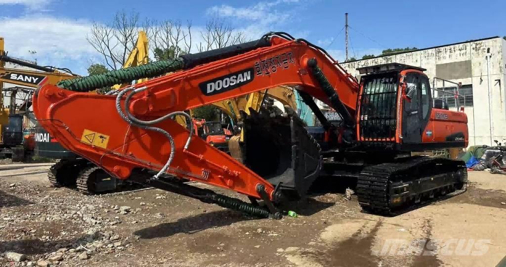 Doosan DX340 Paletli ekskavatörler