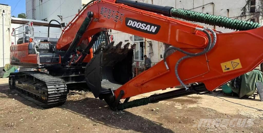 Doosan DX340 Paletli ekskavatörler