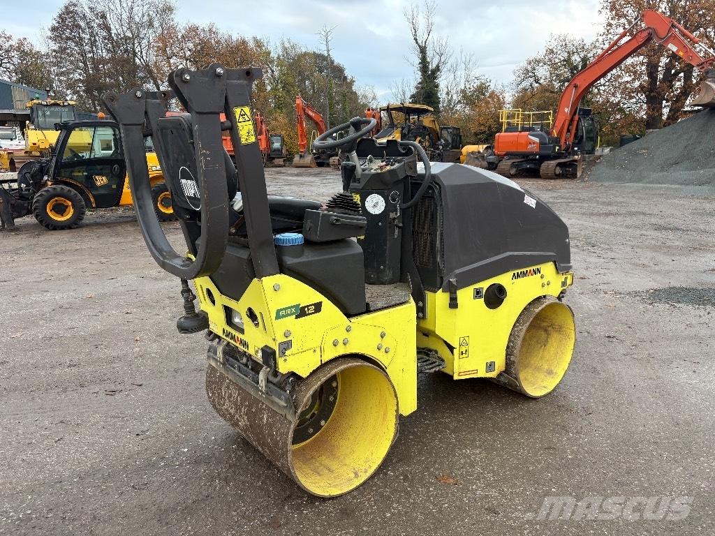 Ammann ARX 12 Çift tamburlu silindirler