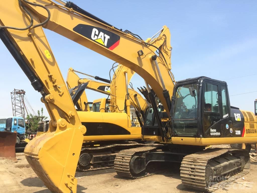 CAT 320 D Paletli ekskavatörler