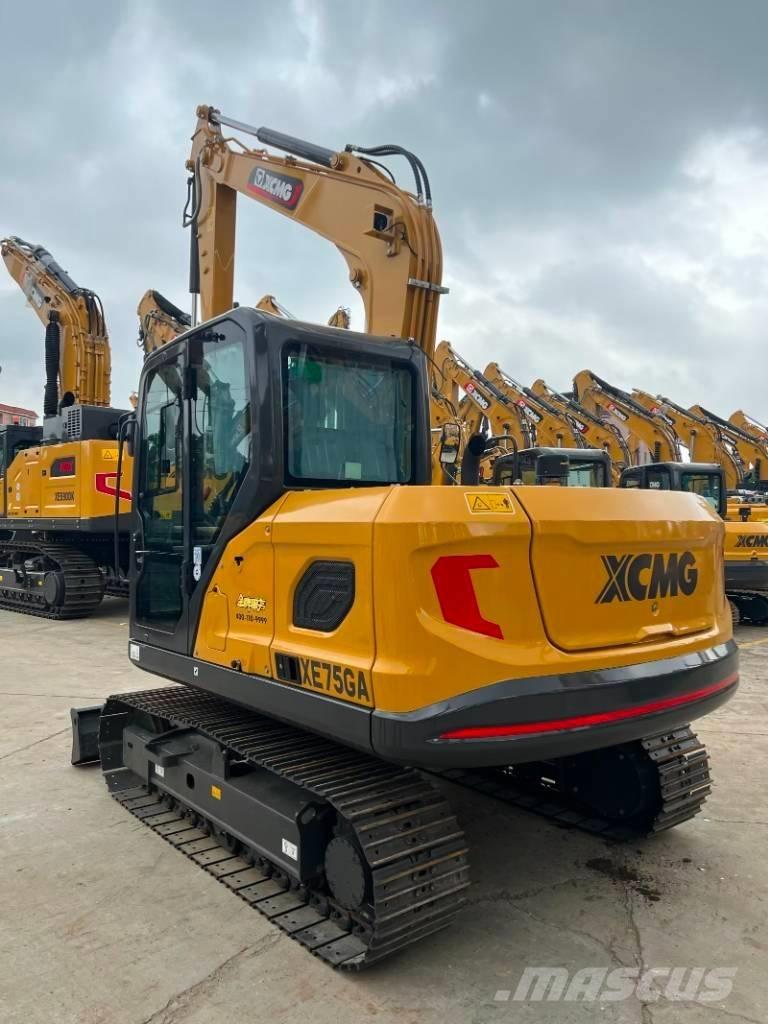 XCMG XE 75 Paletli ekskavatörler