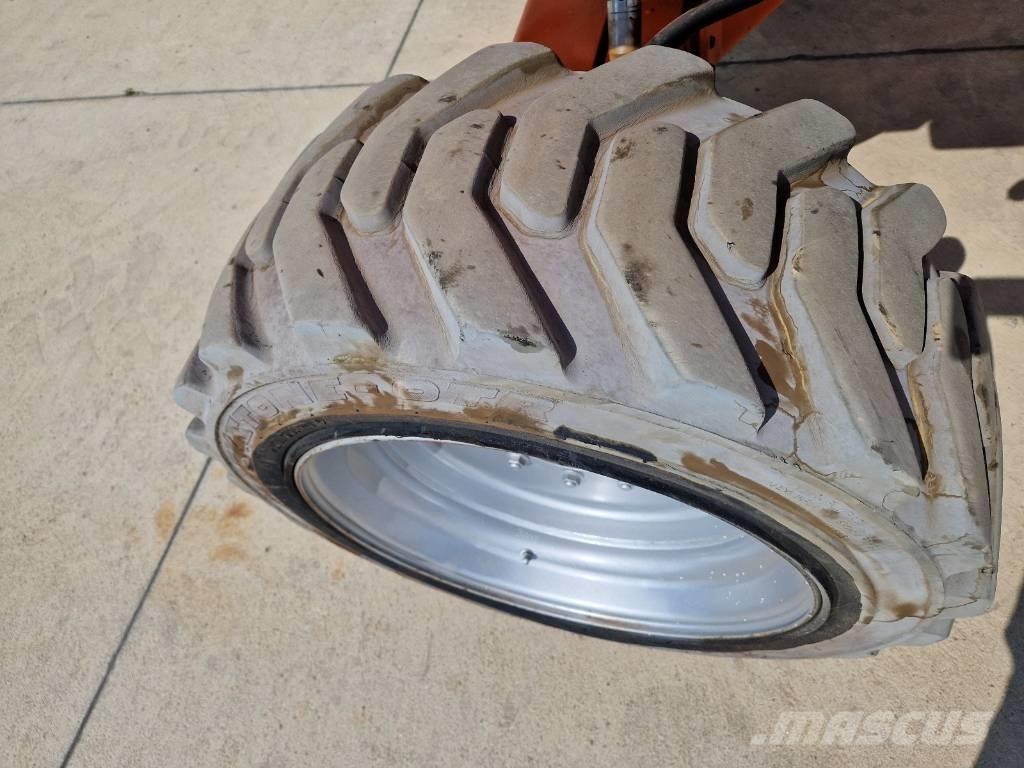 JLG M 600 JP R335 Körüklü personel platformları