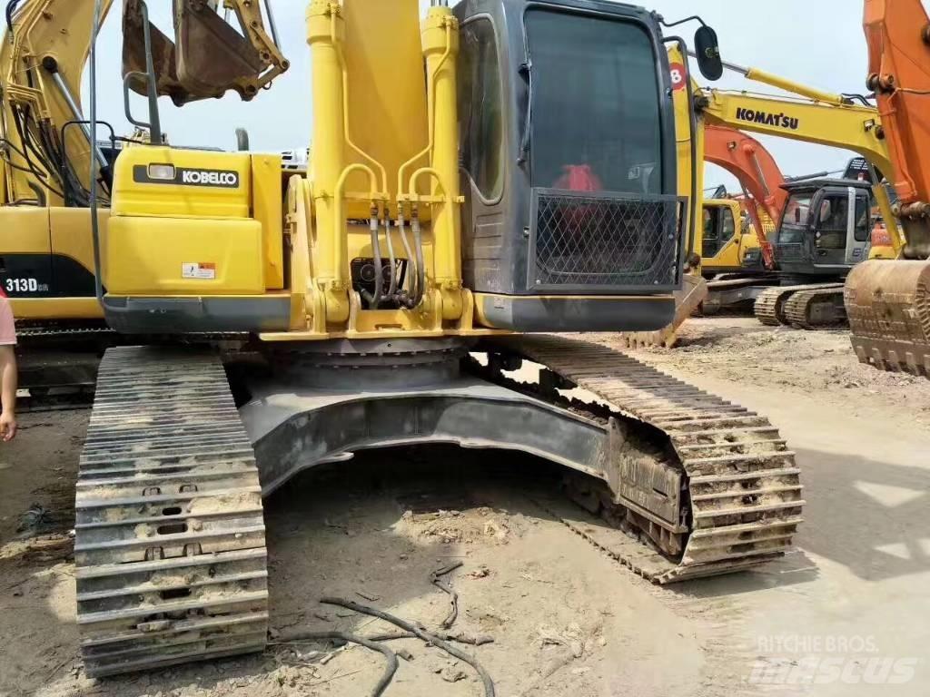 Kobelco SK 250 Paletli ekskavatörler