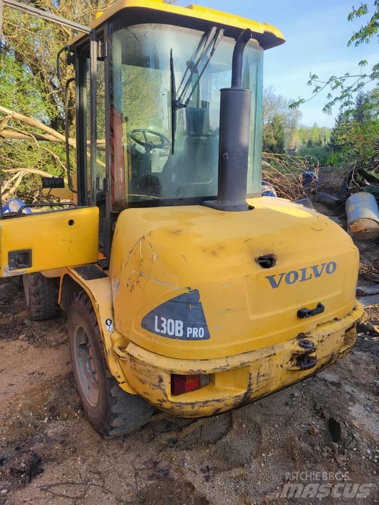 Volvo L 30 B Tekerlekli yükleyiciler