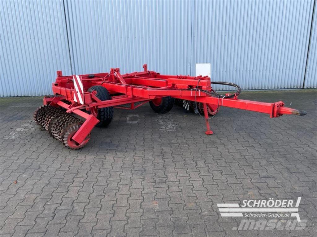  6,00 M WIESENWALZE Diger yem biçme makinalari