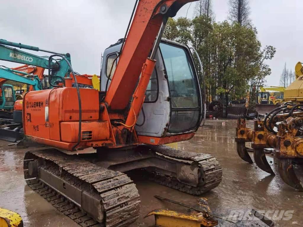 Hitachi EX 60 Mini ekskavatörler, 7 tona dek