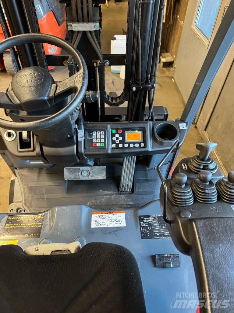 Toyota truck 8FBE15T Elektrikli forkliftler