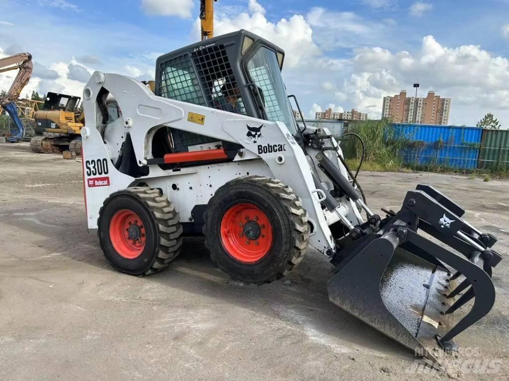 Bobcat S 300 Skid steer loderler