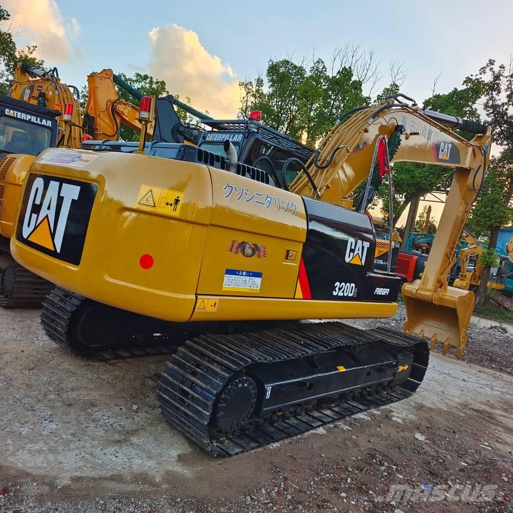 CAT 320 D Paletli ekskavatörler