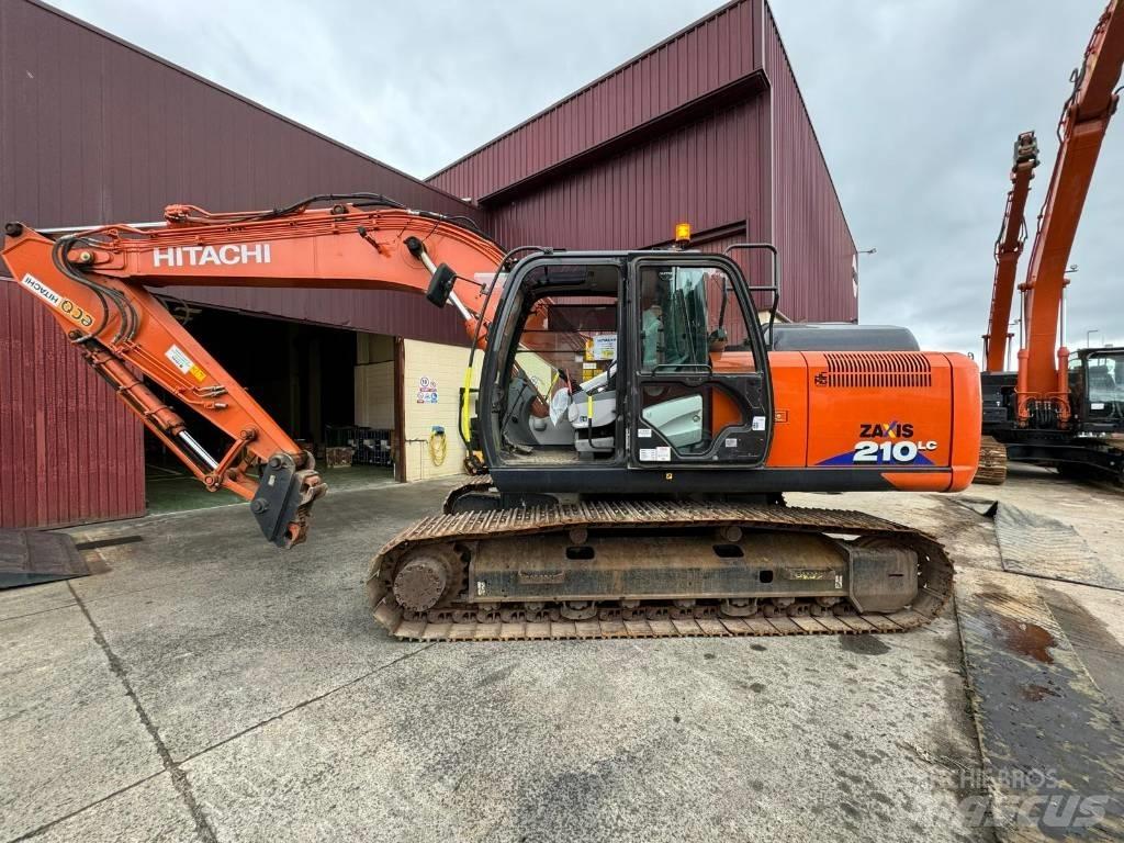 Hitachi ZX 210 LC-6 Paletli ekskavatörler