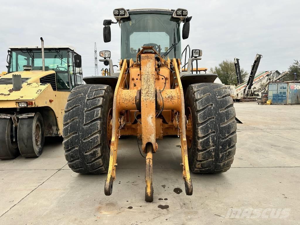 Liebherr L 550 Tekerlekli yükleyiciler