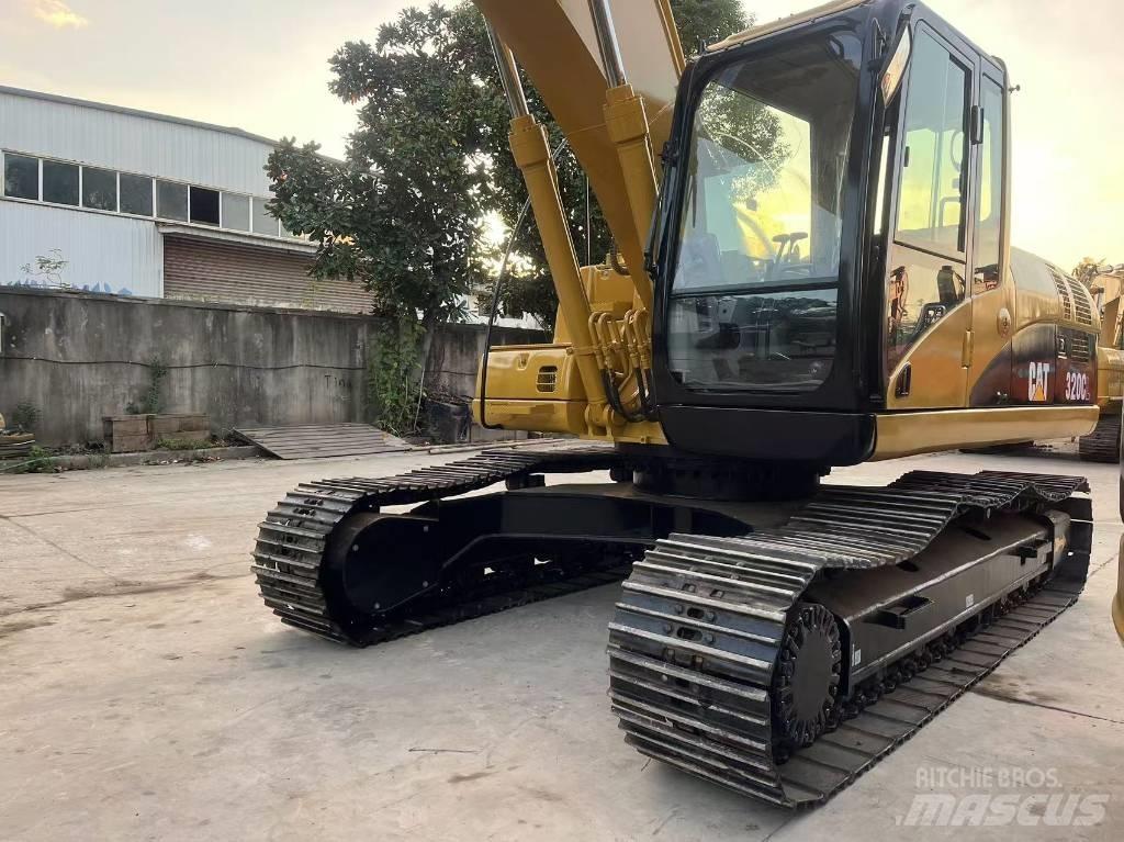 CAT 320 C L Paletli ekskavatörler