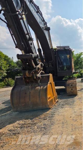 Volvo EC 300 EL Paletli ekskavatörler