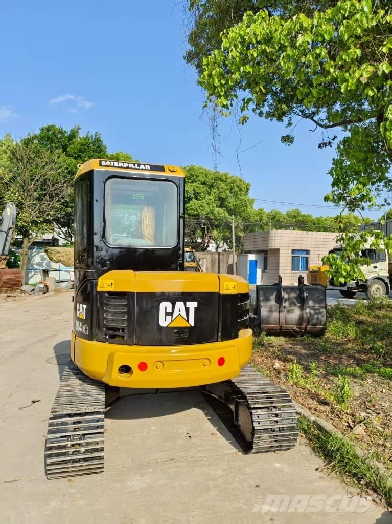CAT 304 CR Mini ekskavatörler, 7 tona dek