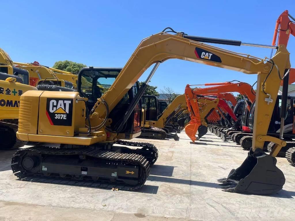 CAT 307E Paletli ekskavatörler