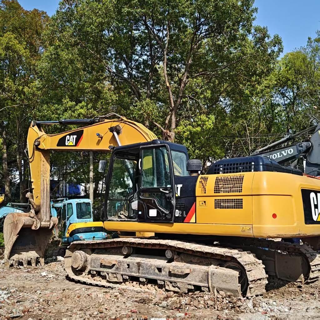 CAT 330 D Paletli ekskavatörler