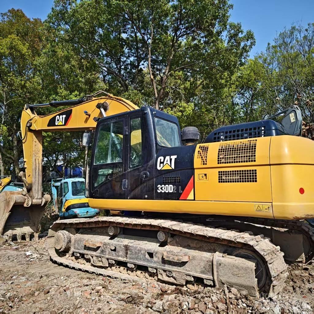 CAT 330 D Paletli ekskavatörler