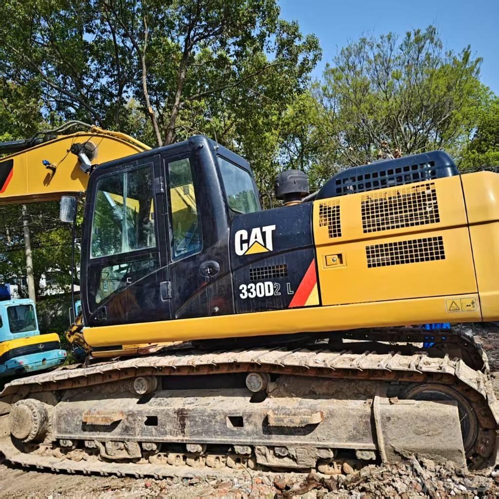 CAT 330 D Paletli ekskavatörler
