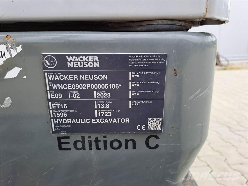 Wacker Neuson ET16 Paletli ekskavatörler