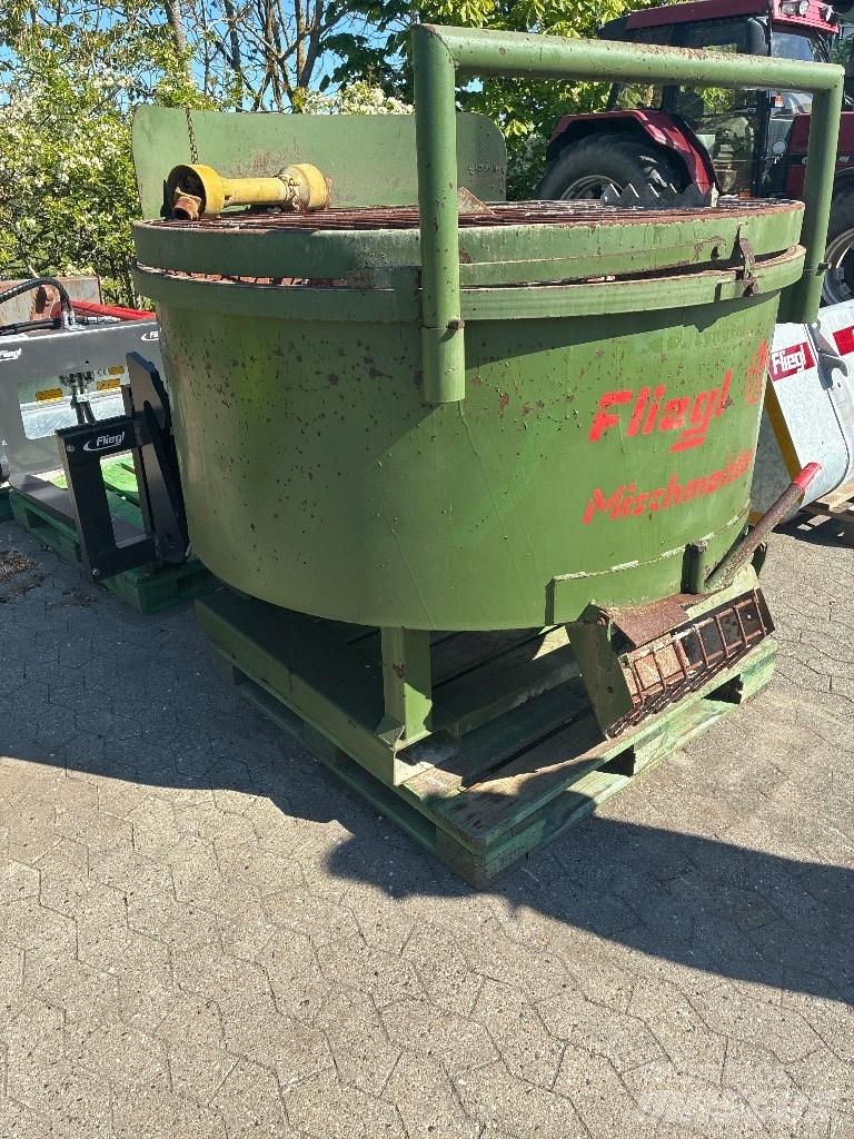 Fliegl Mischmeister Beton santralleri
