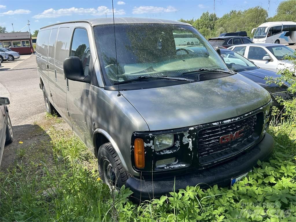 GMC SAVANA Panel vanlar