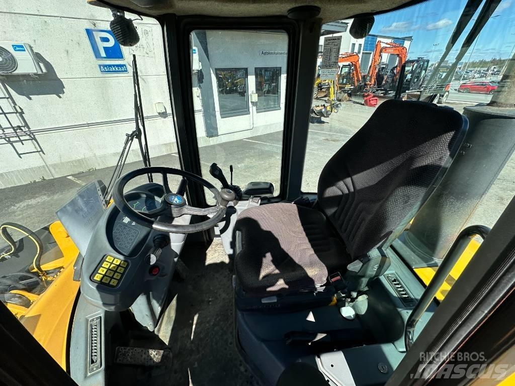 Volvo L 30 B Tekerlekli yükleyiciler