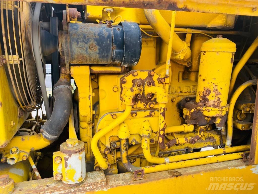CAT 922 B Tekerlekli yükleyiciler