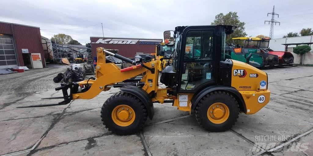 CAT 906 Tekerlekli yükleyiciler