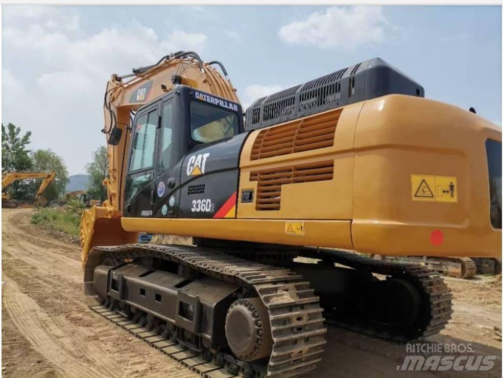 CAT 336 D Paletli ekskavatörler