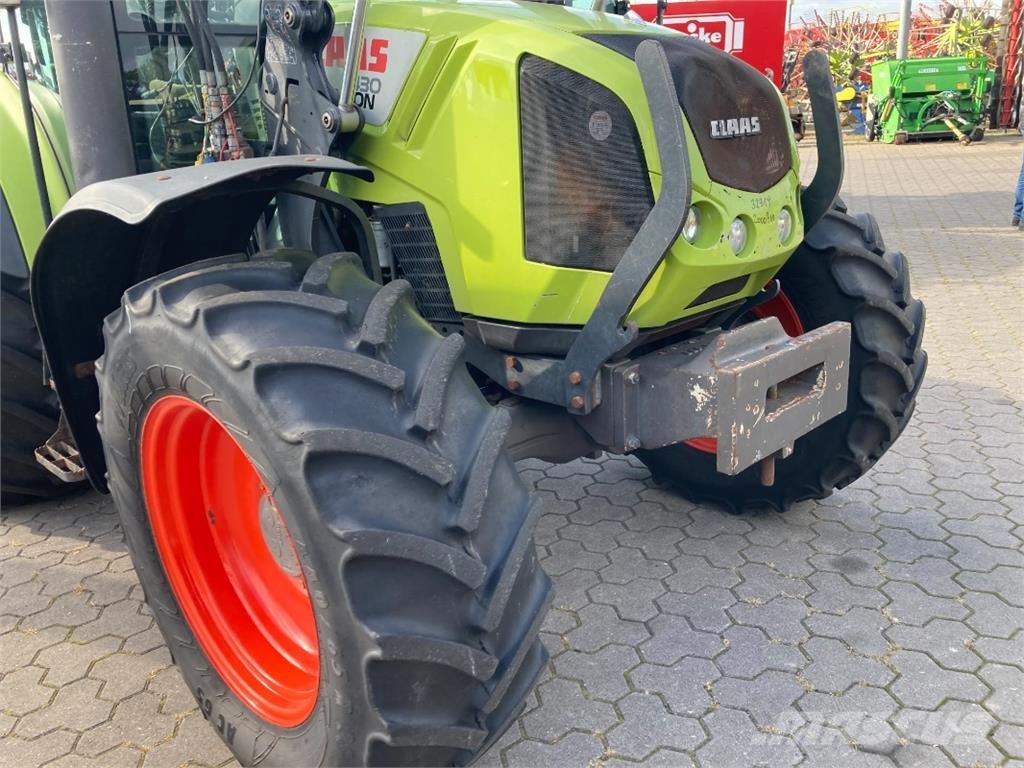 CLAAS Arion 430 Traktörler