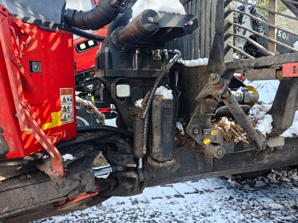 Komatsu 845 Tomruk yükleyici traktörler