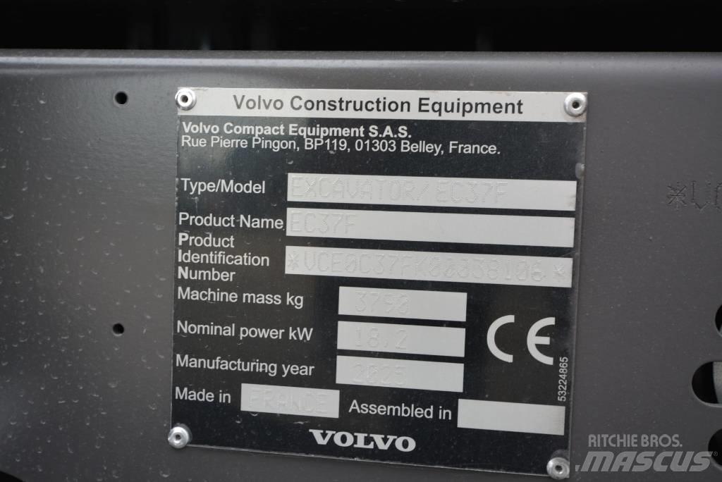 Volvo EC 37 F Aircon Mini ekskavatörler, 7 tona dek