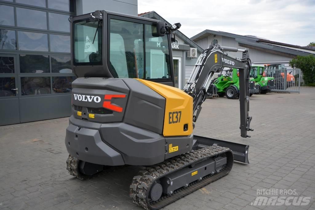 Volvo EC 37 F Aircon Mini ekskavatörler, 7 tona dek
