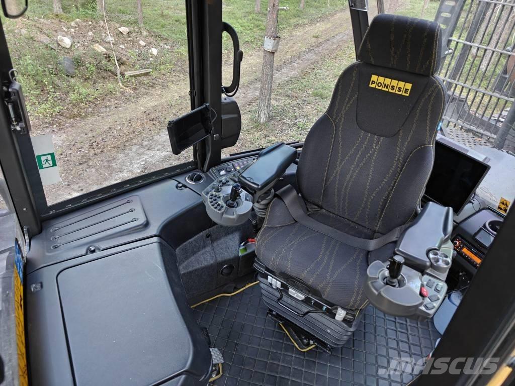 Ponsse Buffalo 8W Tomruk yükleyici traktörler