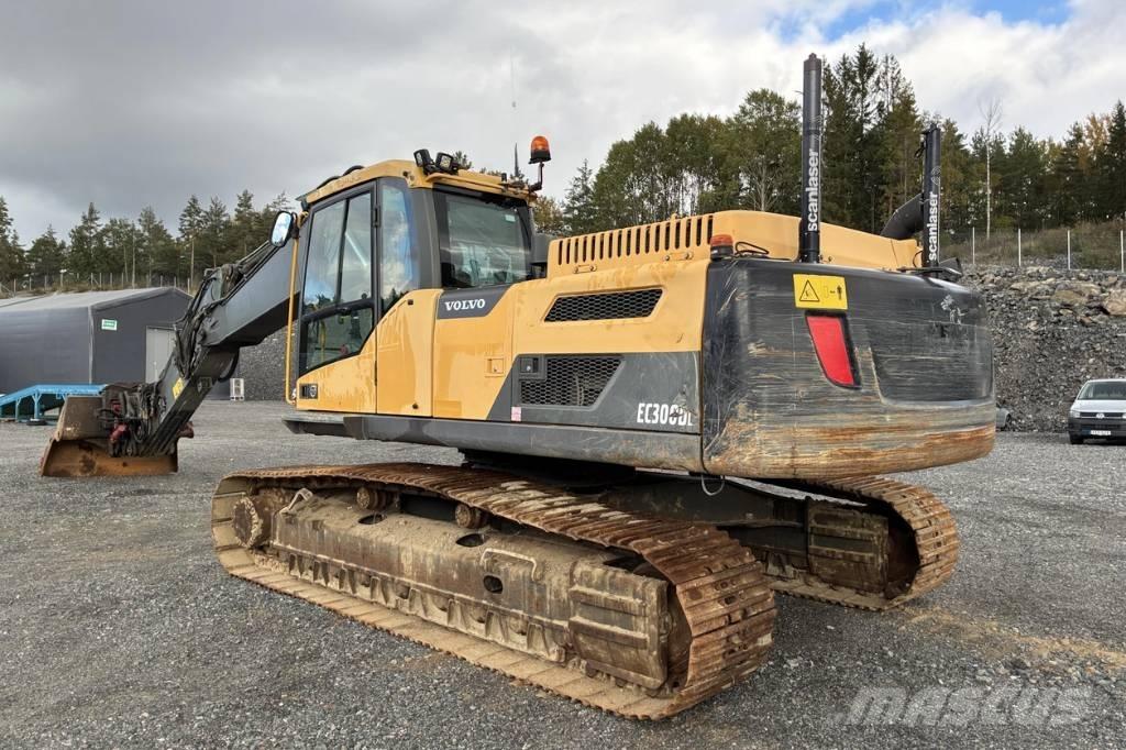 Volvo EC 300 D Paletli ekskavatörler
