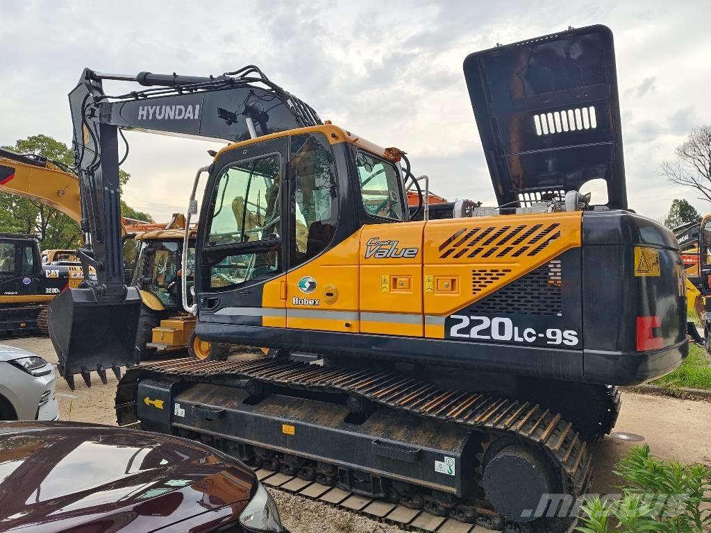 Hyundai R220LC-9S Paletli ekskavatörler
