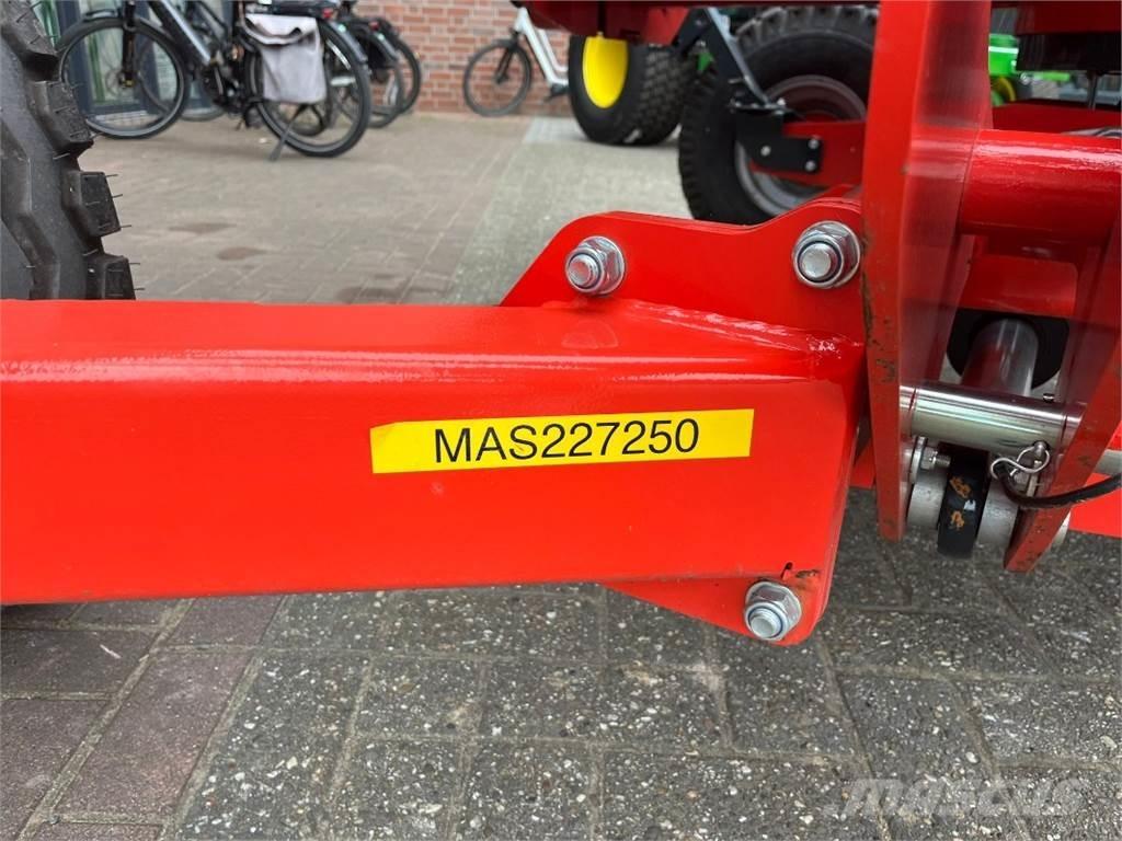 Kuhn RW1410C Balya sarma makinalari