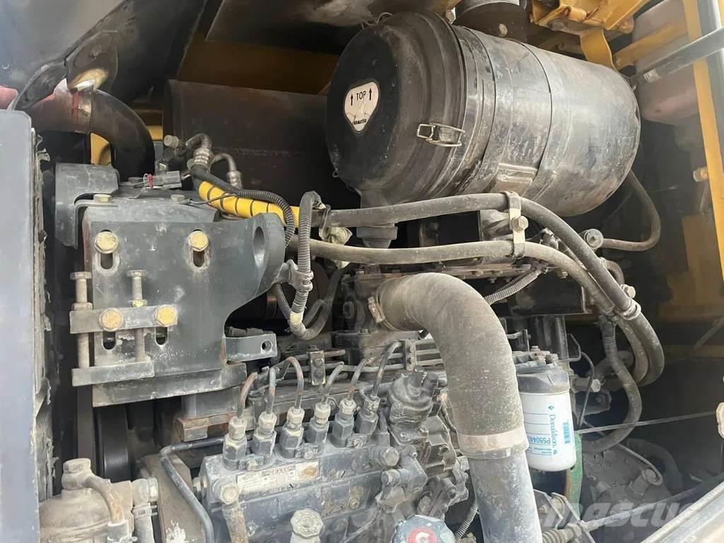 Komatsu WA250-5 Tekerlekli yükleyiciler