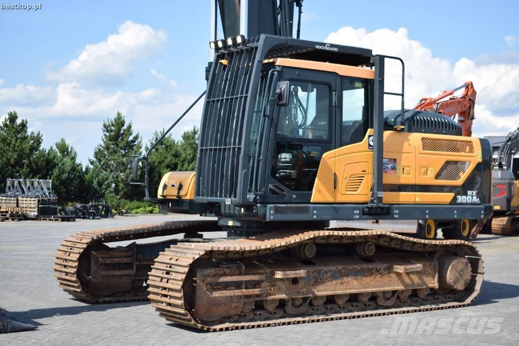 Hyundai HX 300 AL Paletli ekskavatörler