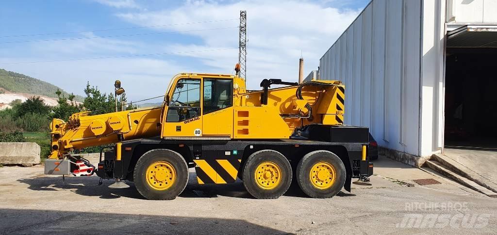 Demag AC 40-1 City Yol-Arazi Tipi Vinçler (AT)
