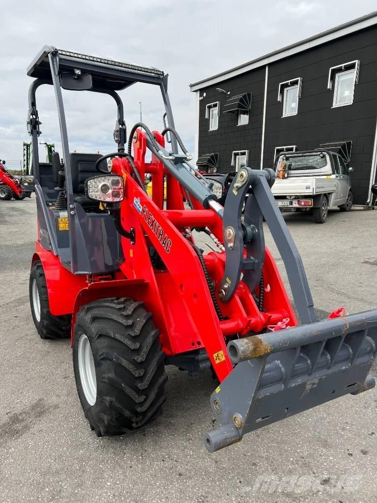 Flexitrac 1126 Çok amaçlı yükleyiciler