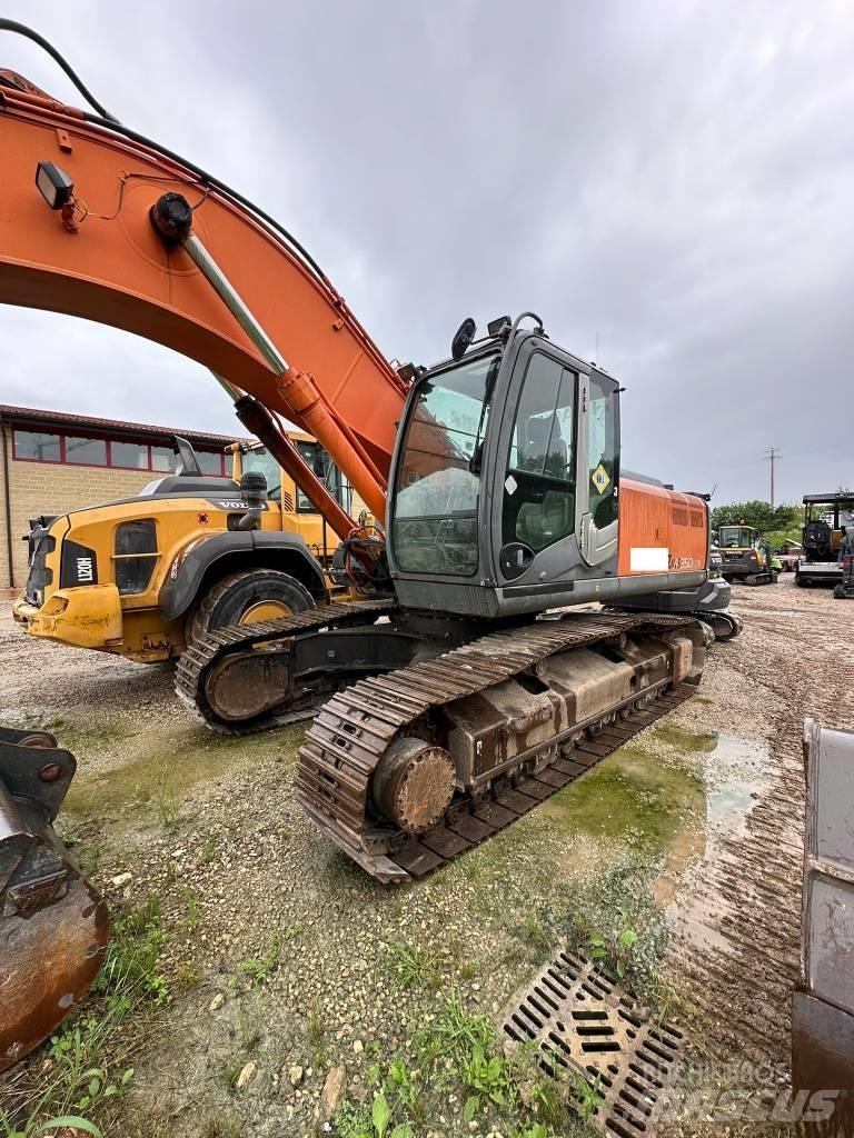 Hitachi ZX 350 LC N Paletli ekskavatörler