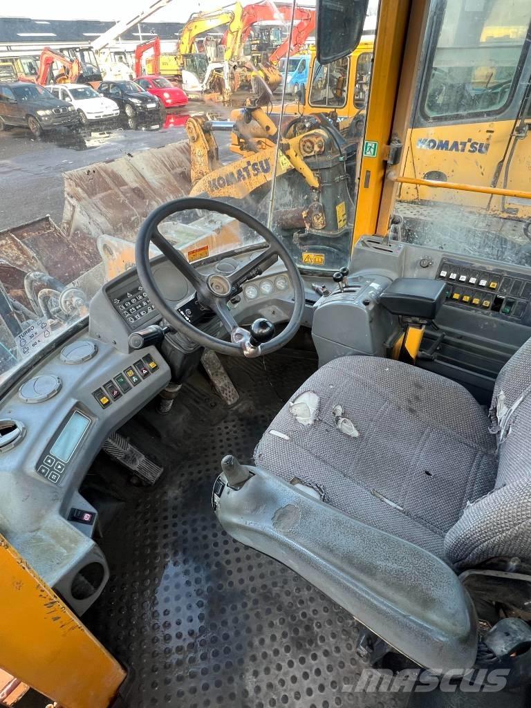 Volvo L 120 C Tekerlekli yükleyiciler