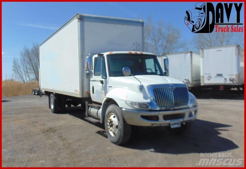 International 4400 Kapali kasa kamyonlar