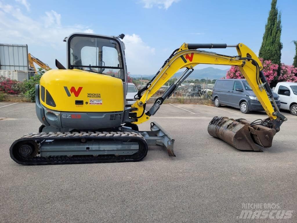 Neuson EZ 53 Mini ekskavatörler, 7 tona dek