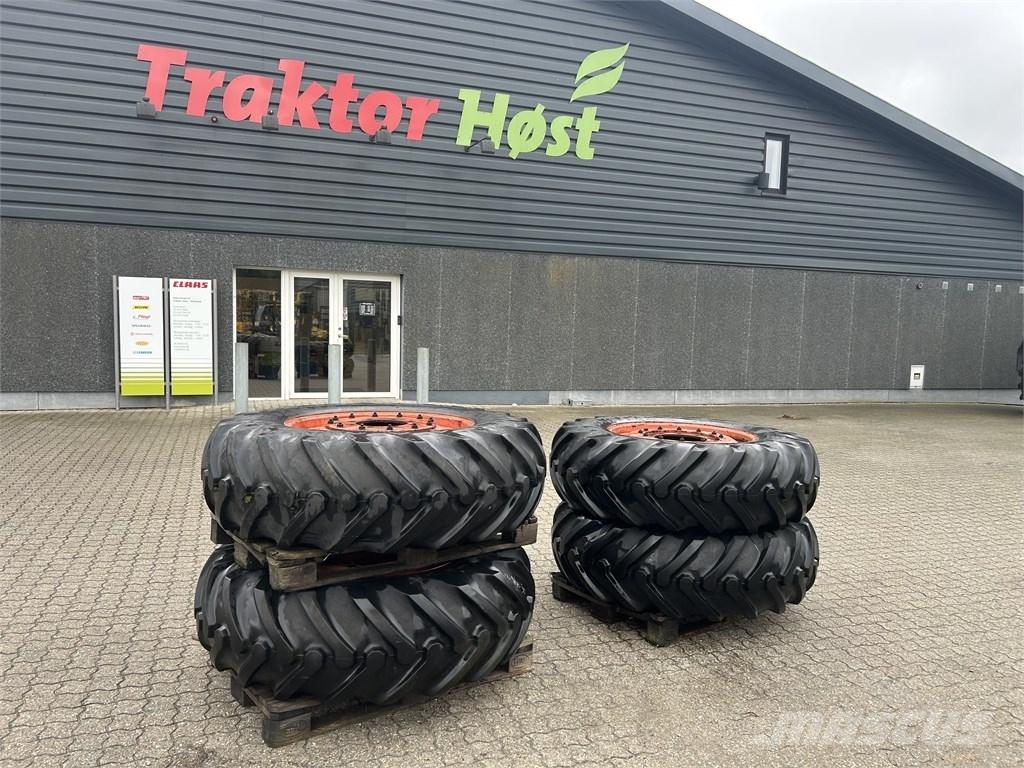 Goodyear 16,9-30 Tekerlekler